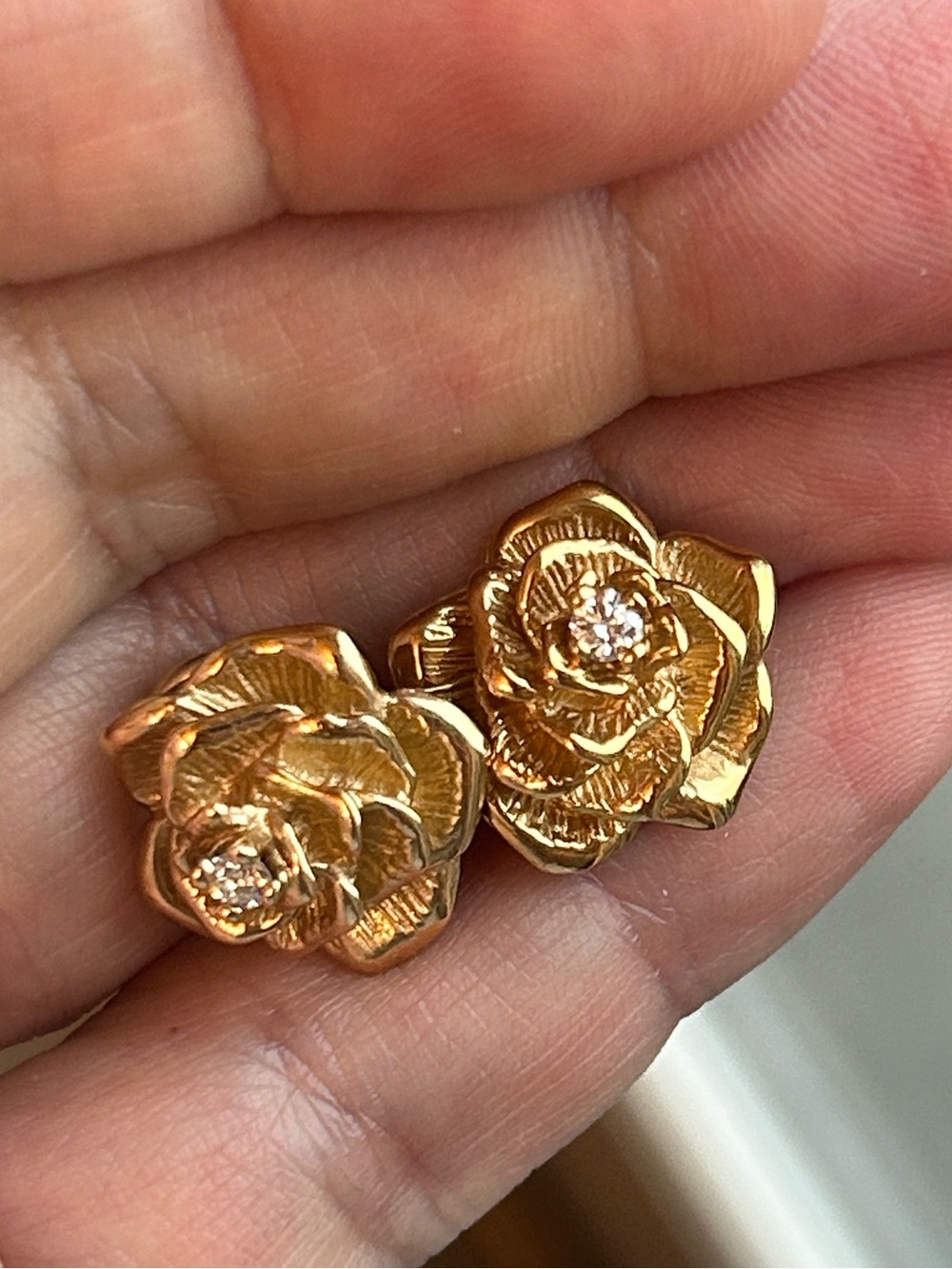 Tiffany14 karat gold and diamond rose earrings